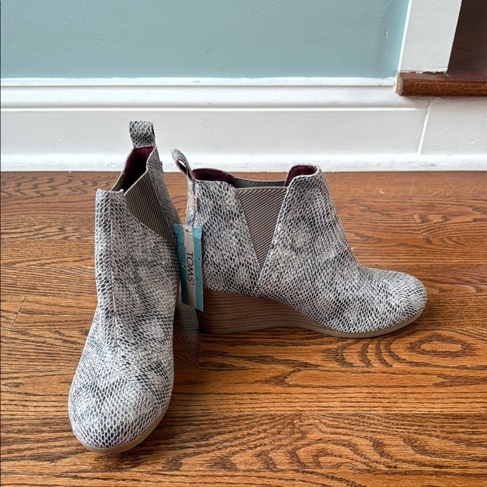 Toms Gray Ankle Booties with Snakeskin Pattern